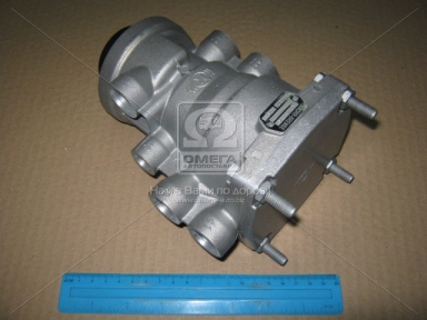 Кран управления тормозами прицепа (пр-во Truck Services) Кран управления тормозами прицепа (пр-во Truck Services)